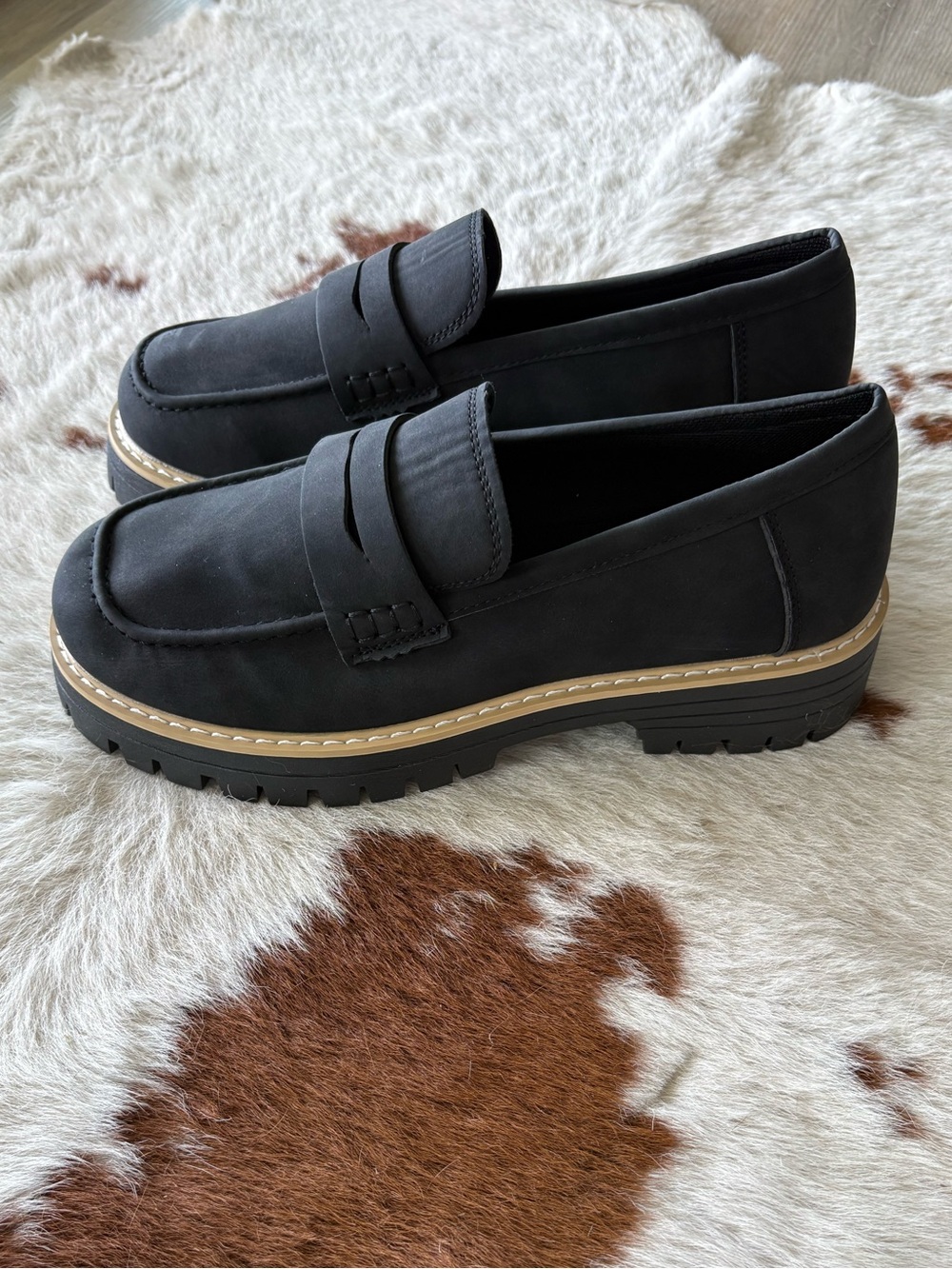 Classic Black Penny Loafers with Chunky Wedge Heel without insole